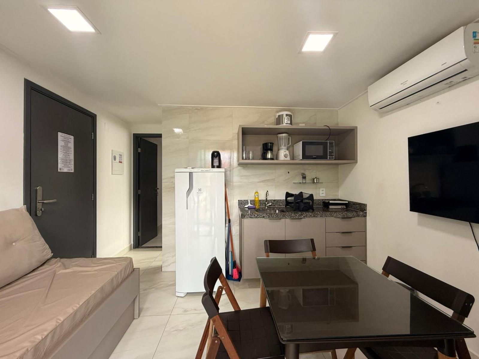 Flat Pe Na Areia Na De Proximo As Piscinas Naturais. Apartamento