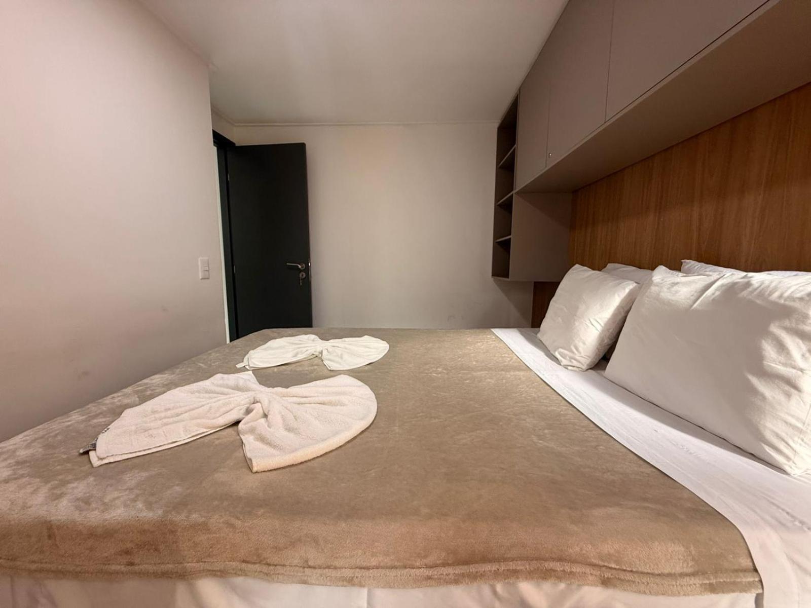 Flat Pe Na Areia Na De Proximo As Piscinas Naturais. Apartamento *