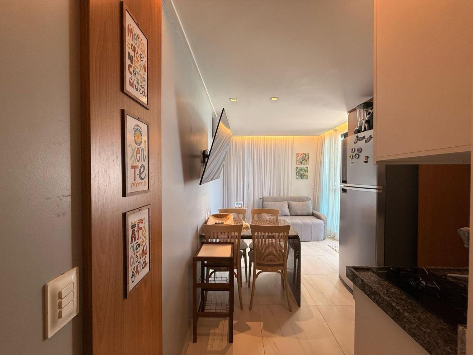 Apartment Flat Pe Na Areia Na De Proximo As Piscinas Naturais. *