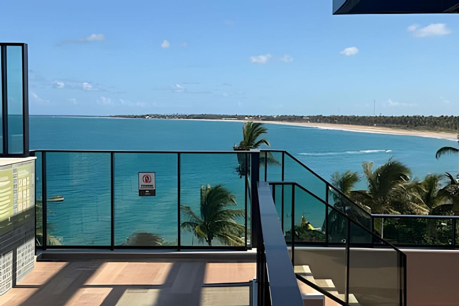 Apartment Flat Pe Na Areia Na De Proximo As Piscinas Naturais. *